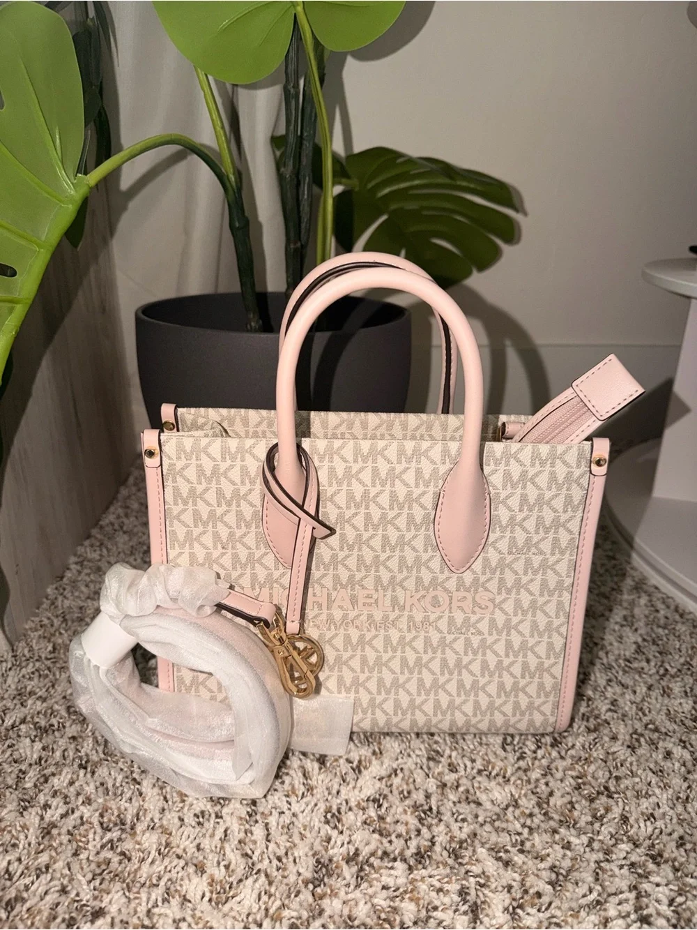 Michael Kors Light Pink Logo-Trim Crossbody